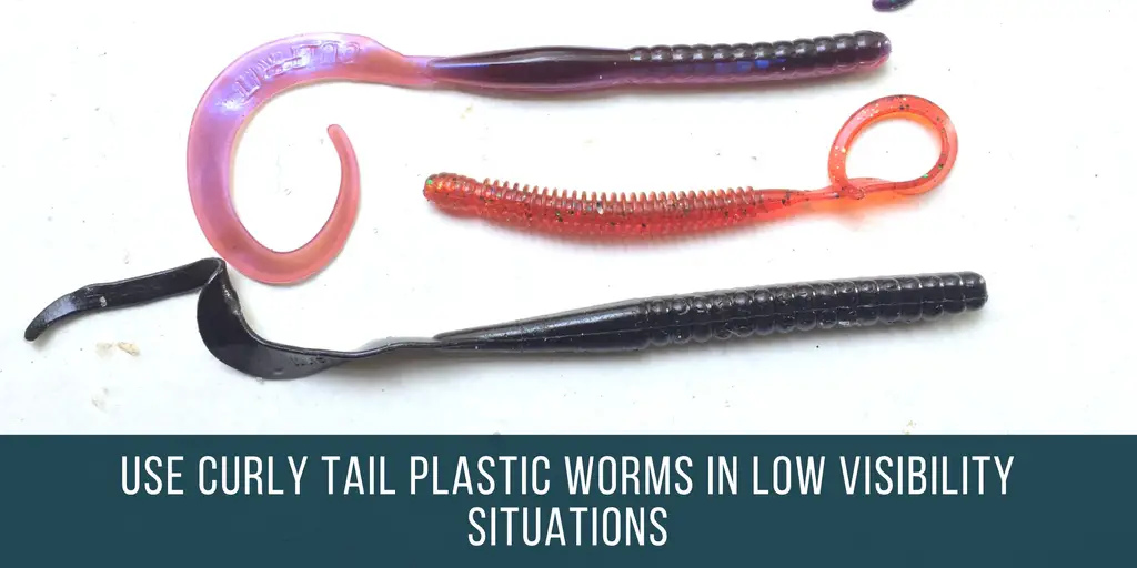 Curly tail plastic worms for bass fishing